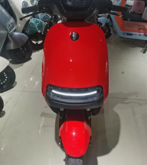 九号e100精品车况，一年多，能跑60+公...