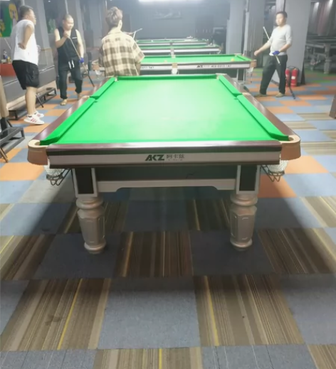 璟点阿卡兹台球桌，用了不到半年，95新。现...