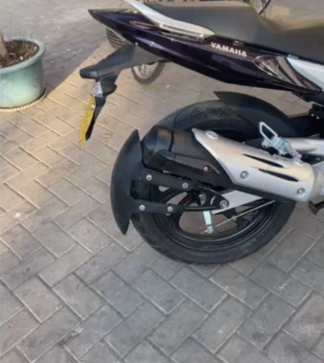 雅马哈飞致250油冷摩旅利器神车，超大油箱...