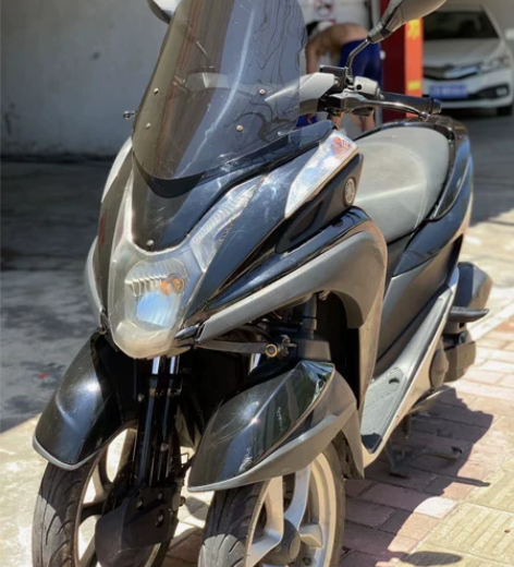 14年雅马哈倒三轮 发动机安静 车头放手可...