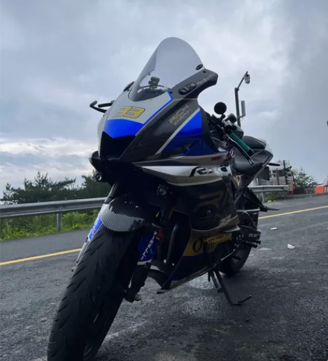 雅马哈r3 22年1月上牌,11600公里...