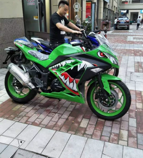 全新，国四，电喷，有发票，合格证，200C...