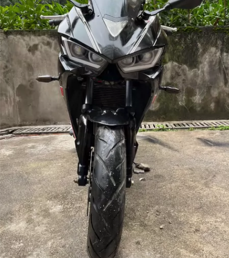 R35双缸350水冷，手续齐全必须过户，成...