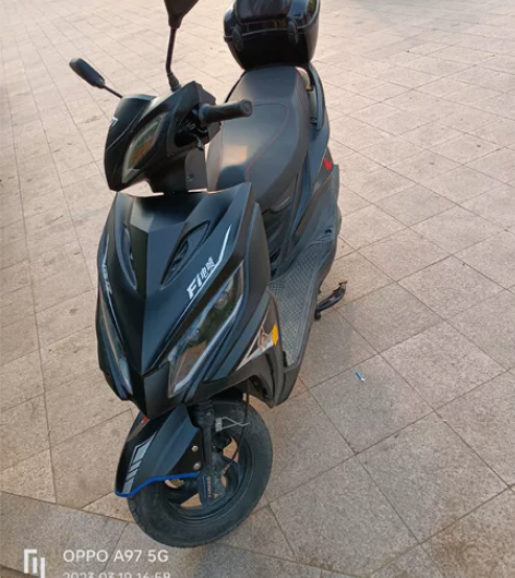 2020年8月踏板125摩托，手续齐全， ...