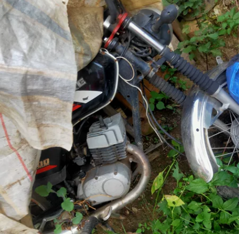 古董金城铃木ax100 摩托车二冲程 连，...