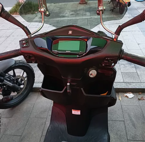 22年11月份上牌，铃木U丫125原版原漆...