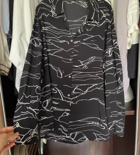 闲置衬衫 大洪洪推荐VEE品牌?几乎全新S...