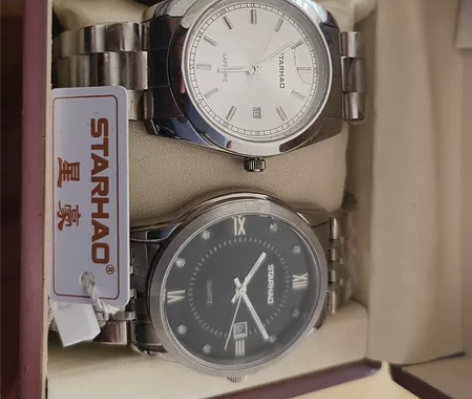 星豪手表情侣一对，以前做家电留下来的存货，...