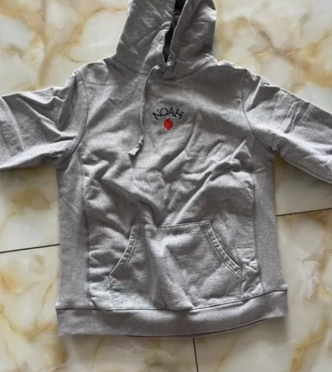 男款卫衣 感兴趣的话点“我想要”和我私聊吧～