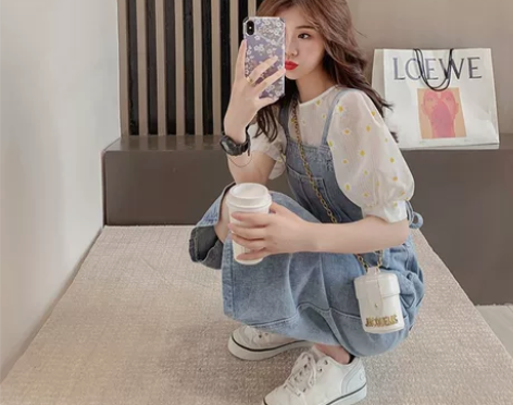 牛仔背带裙女春夏2023新款法式温柔风小清...