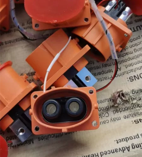 北汽亿能BMS普莱德电动汽车电池管理系统。...