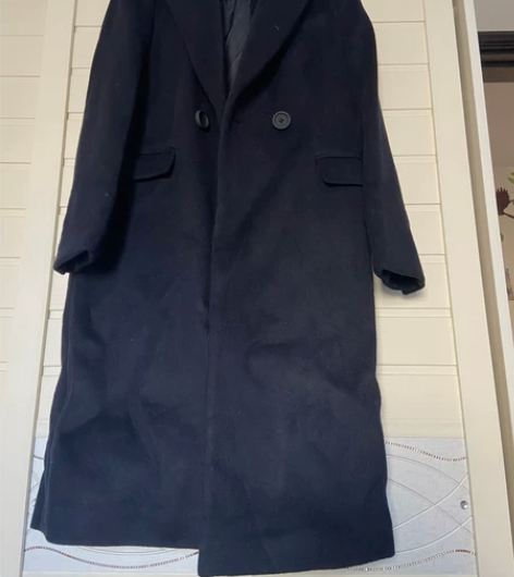 拉夏贝尔旗下品牌的大衣，实体店购买，全新，...