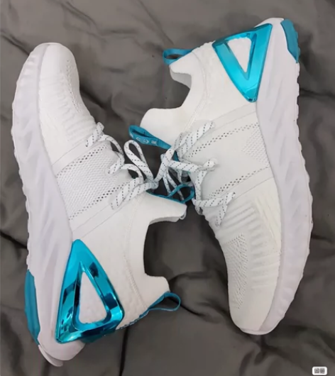 新的nice买的没穿过 感兴趣的话点“我想...