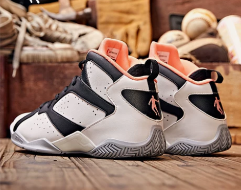 【吾折天价】乔丹篮球鞋女2020秋季新款高...