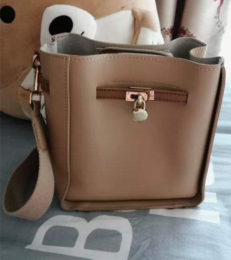 『包邮』百搭款卡其单肩包斜挎包子母包 材质...