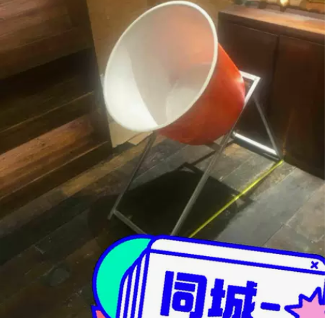 4个投球桶便宜处理 1000元 感兴趣的话...