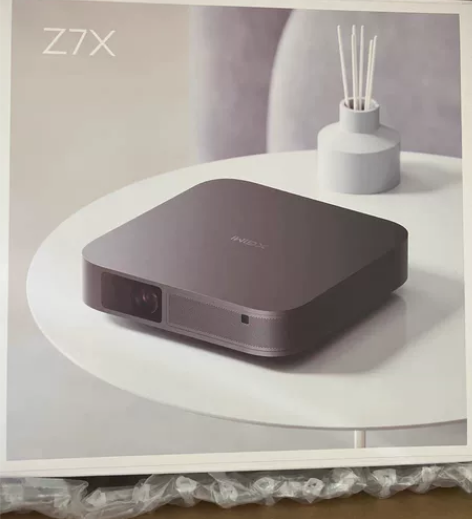 【出闲置】极米Z7X投影仪家用1080P全...