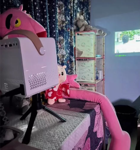 微影Y8家用智能投影仪高清1080家庭影院...