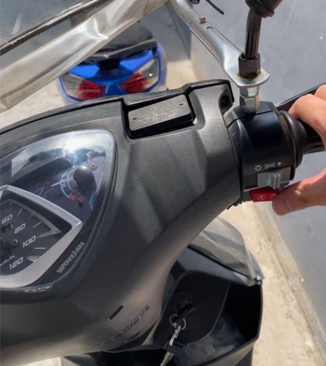 望江铃木牌小踏板，铃木进口发动机，军工品质...