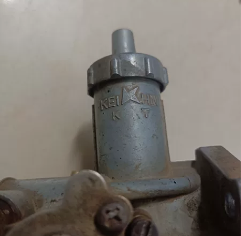 五羊本田125c摩托车拆下来的化器，拆件卖...