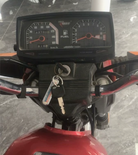 五羊本田-Ａ黑条125，提速快 过百没问题...