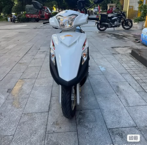 出一台23年6月上户豪爵vf125一台 上...