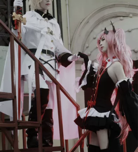 克鲁鲁衣服 仅游场一次，无腿袜可送长筒袜，...