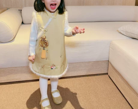 陈大猪L妈 女童马甲裙拜年服宝宝冬季过年加...