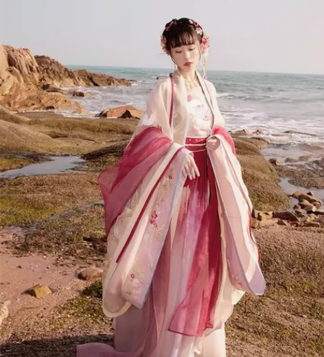 十三余小豆蔻儿[莲生]绣花大袖衫吊带褶裙披...