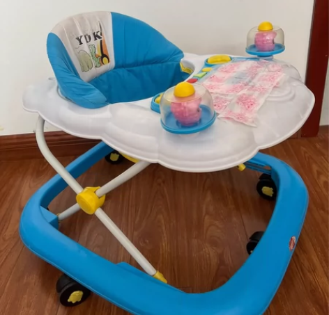 婴儿学步车 感兴趣的话点“我想要”和我私聊...