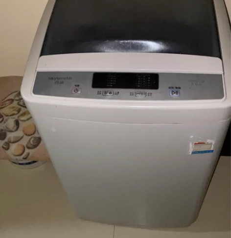 创维全自动洗衣机5kg的东西在瑞华小区看的...