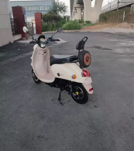 二手电动车9成新旧电瓶车男女士小龟车小绵羊...