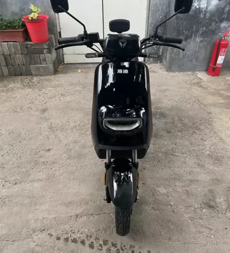 9成新二手电动车！ 处理九成新二手电动车爱...