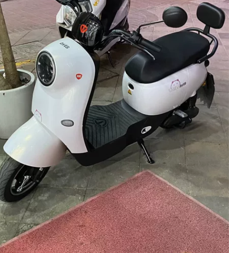 刚买两个月 新工作换地方出！五个电池还有安...