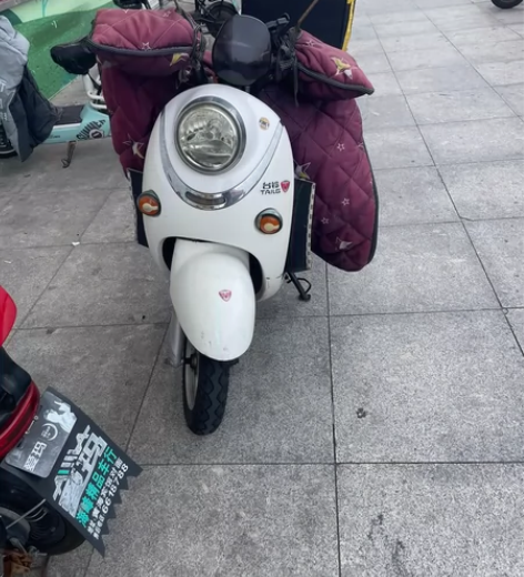 白牌台铃电动车忍痛割爱处理。空车.空车空车...