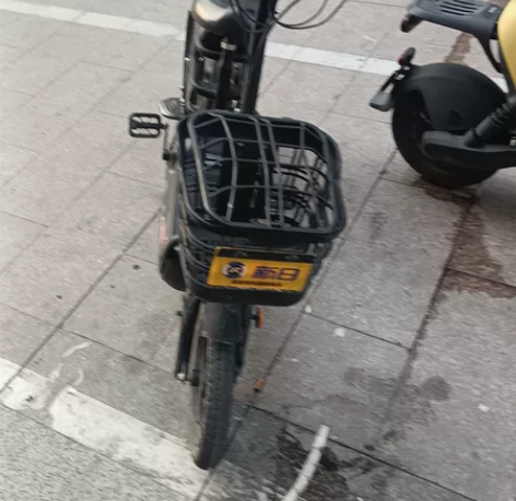 闲置新日电动车，充满电能跑四五十里地，万达...