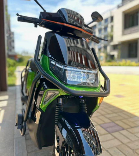 外卖神车机械师，液冷电机带蓝牙无感启动 国...