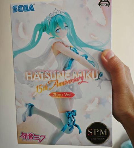 SEGA正版初音手办,全新未拆盒 感兴趣的...