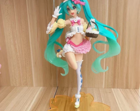 卡通动漫摆件玩具手办优质初音未来手办樱花兔...