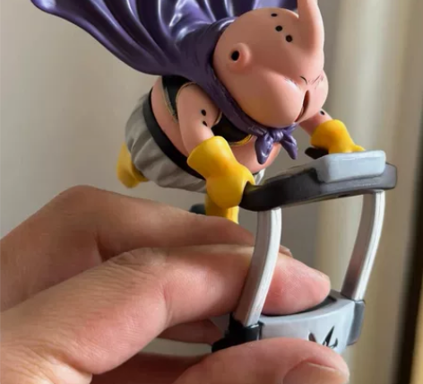 【不比日本货差】健身跑步机魔人布欧手办七龙...