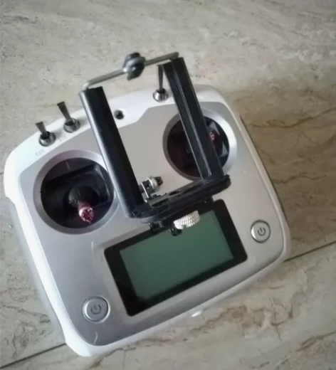 富斯i6S 10通道遥控器 正常使用痕迹 ...