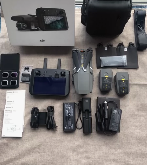 出自用的DJI 大疆御2 Mavic 2 ...