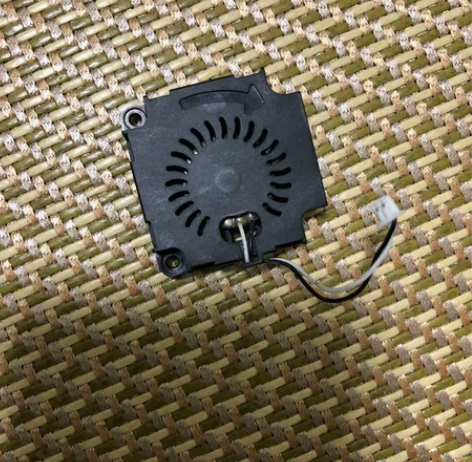 大疆御pro版散热风扇 原装件，包好，无异...