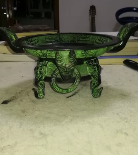 工艺品摆件,适合摆在书房和酒柜上,材质不详...