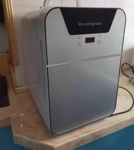 全新速冻迷你小冰箱 mini 小型冷藏车载...