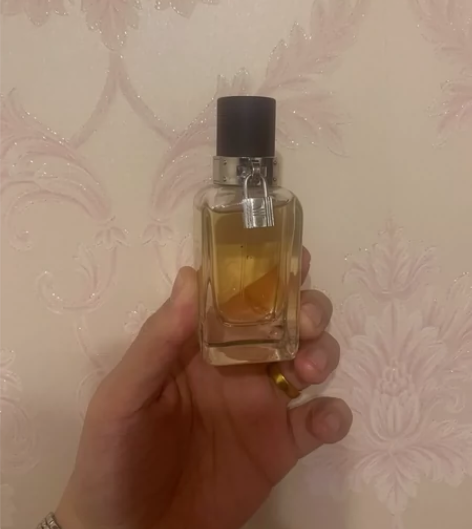 爱马仕 凯莉驿马车  50ml EDP 带...