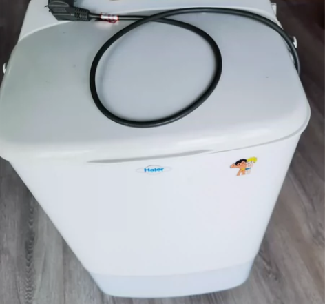 海尔便携洗衣机 ，同城自提 感兴趣的话点“...