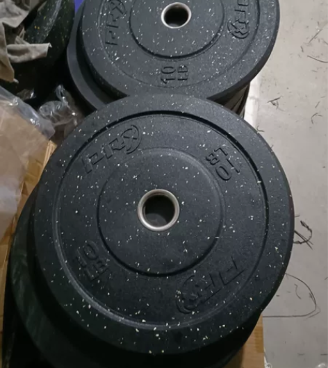 10磅（4.55kg）全新黑色全胶杠铃片竞...