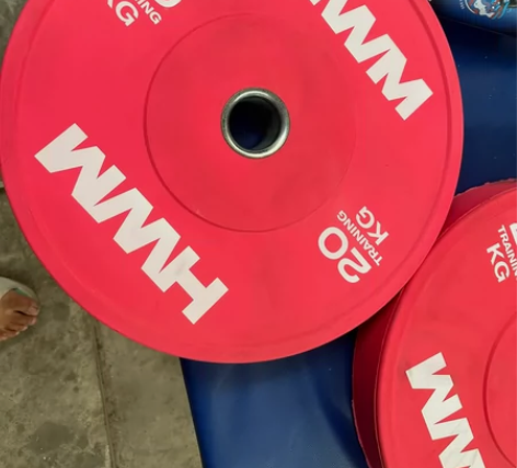 99新瑕疵粉红色天然橡胶竞技杠铃片，都是全...