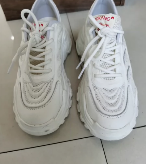 白色老爹鞋新款运动休闲风女运动时尚百搭休闲...